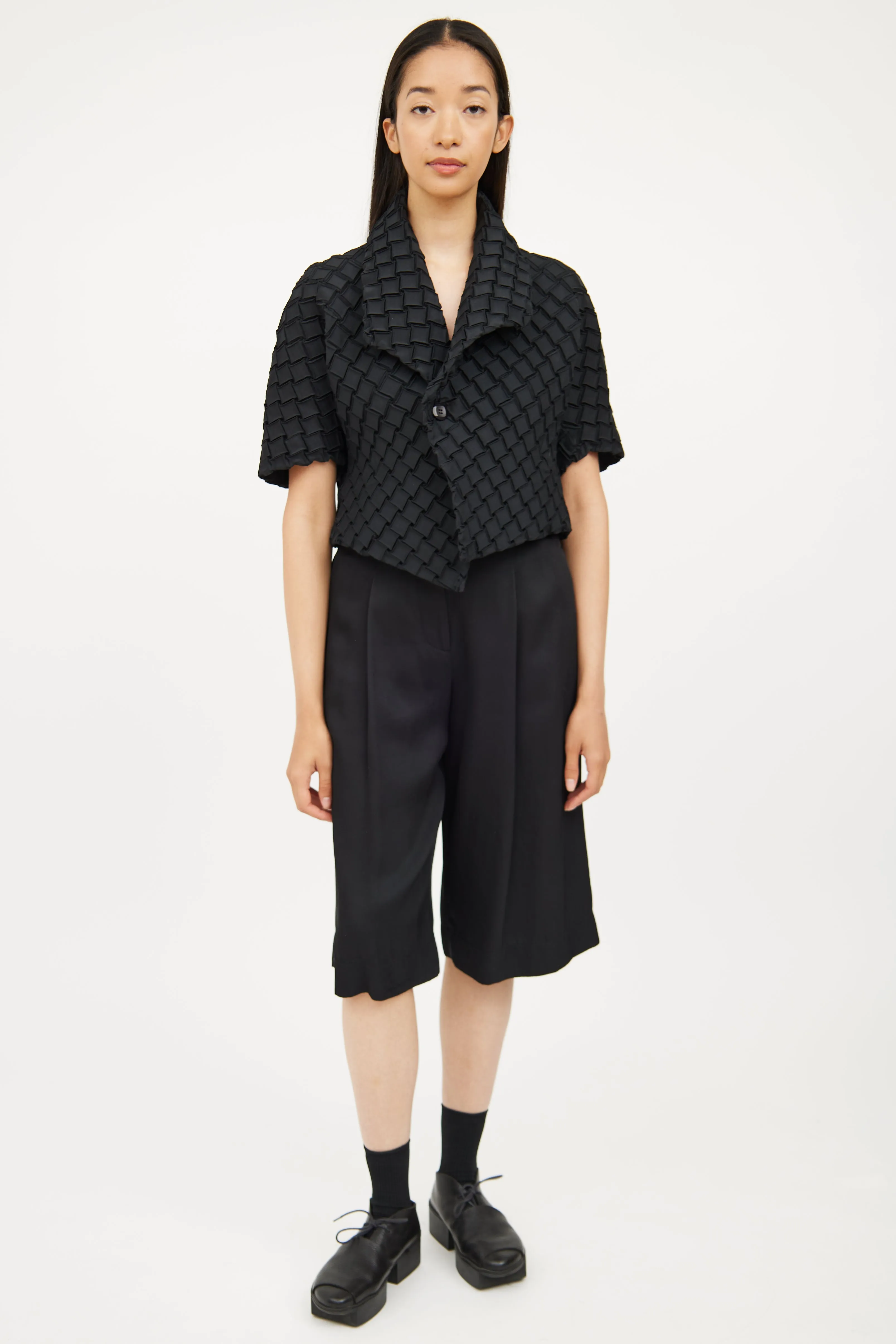 Black Square Pleat Short Sleeve Jacket