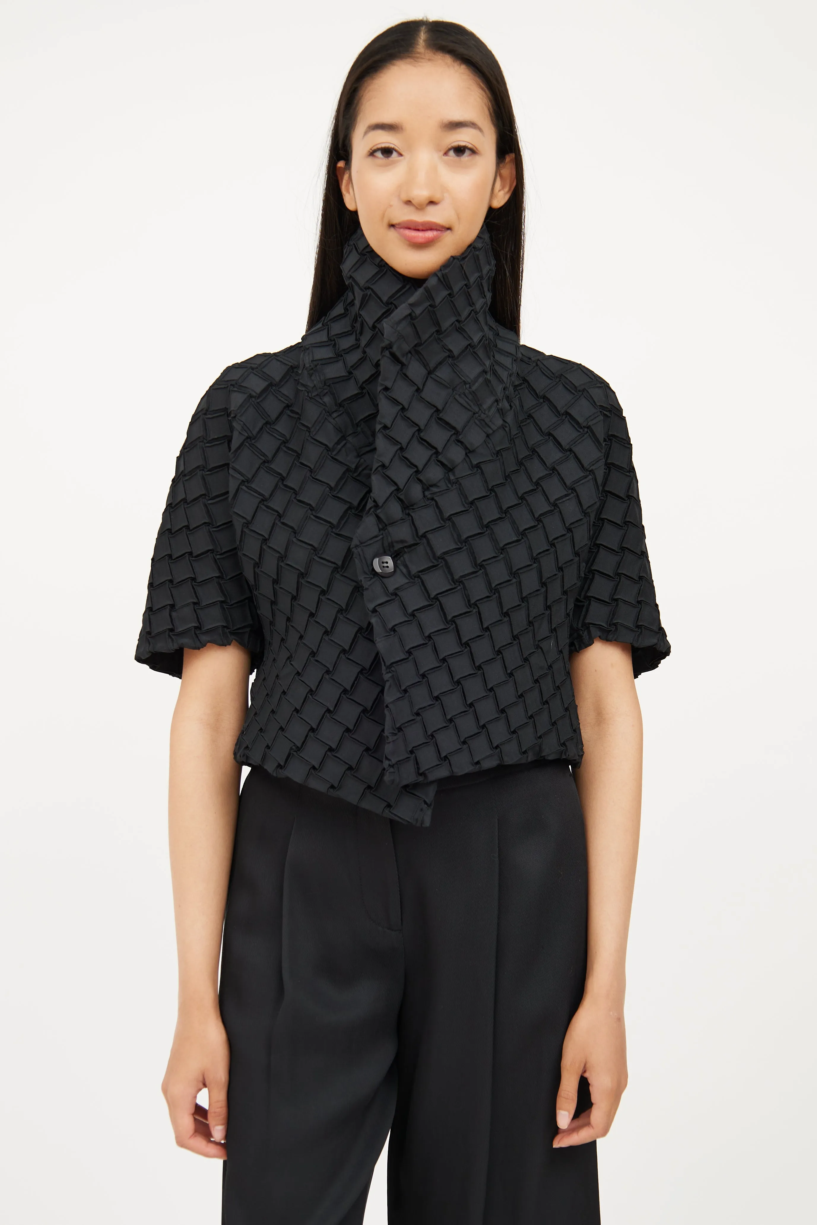 Black Square Pleat Short Sleeve Jacket