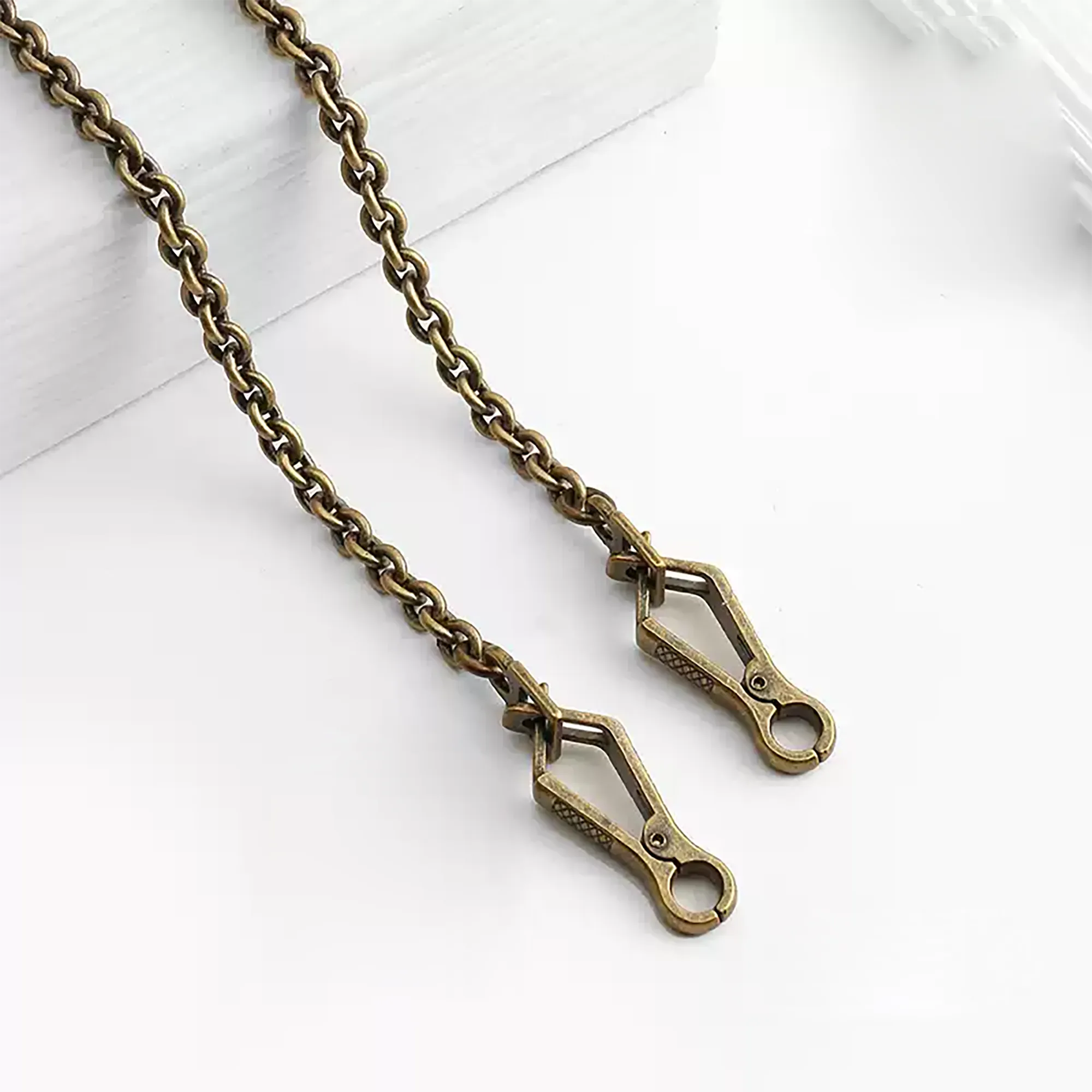 Chain accessory suitable for crossbody bags, underarm crossbody chain replacement, metal material shoulder bag chain