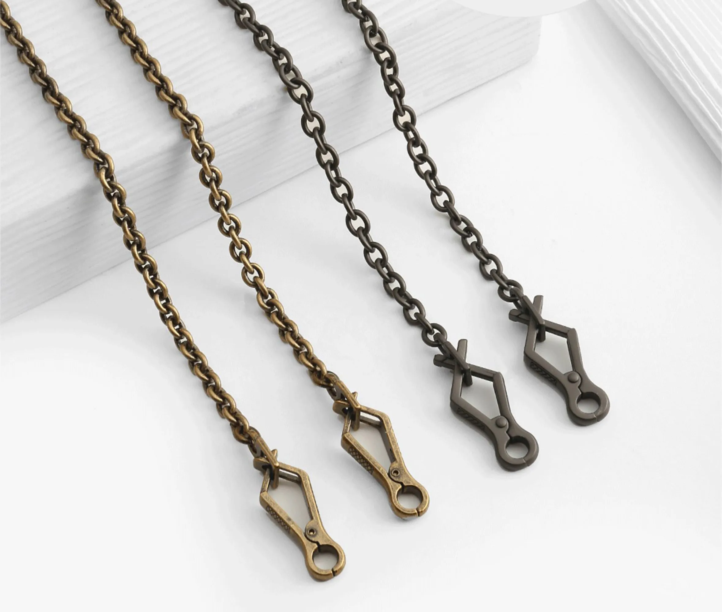 Chain accessory suitable for crossbody bags, underarm crossbody chain replacement, metal material shoulder bag chain