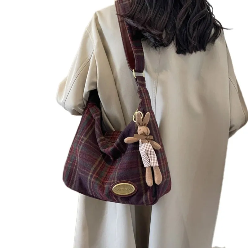 Uakiss Stylish Crossbody Bag Trendy and Functional Shoulder Purse Sling Bags for Men and Women