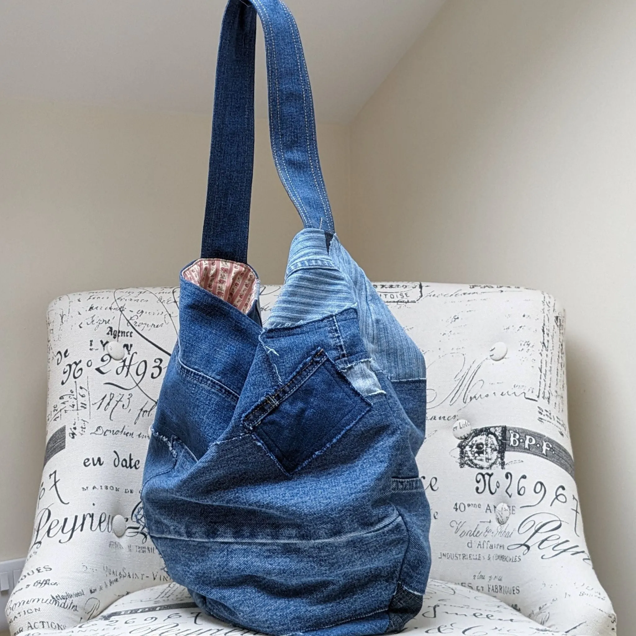 Upcycled Jeans Shoulder Bag with Ditsy Roses Lining